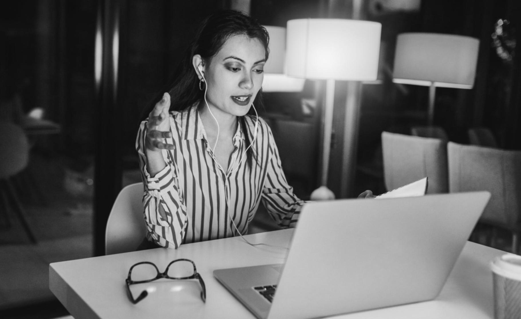 Analytische Übersicht von Website-Traffic-Daten